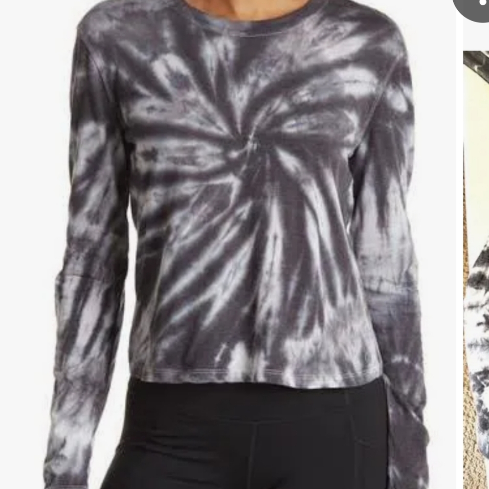 SAGE COLLECTIVE TIE DYE TOP